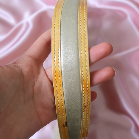 Vintage Coach Soho Tweed Shoulder Bag Flower Y2K - Picture 4 of 7